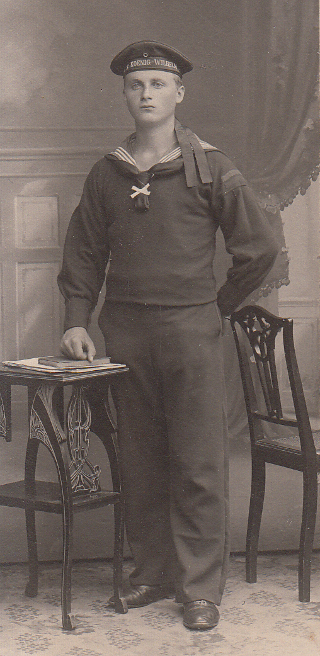 karl-drerup-eugen-koester-photograph-02-seaman-1904.jpg